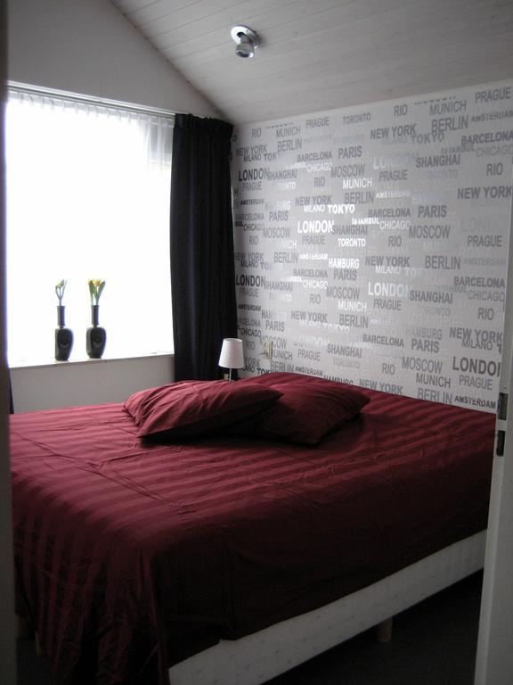 Bed And Breakfast De Mozaiektegel อูเดน ห้อง รูปภาพ
